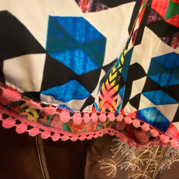 Kii SHORTS geometric Medium M - Picture 3 of 6